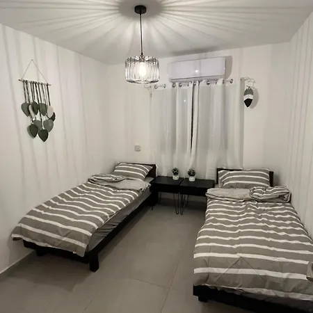 סברס Apartment Ein Tamar Exterior photo